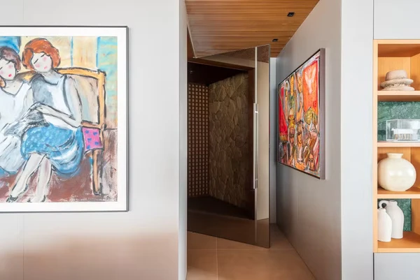 Cobertura de 300 m² de Thaynara OG em São Luís mistura artesanato maranhense, design contemporâneo e amplos espaços para receber amigos por Divulgação/Laura Sá