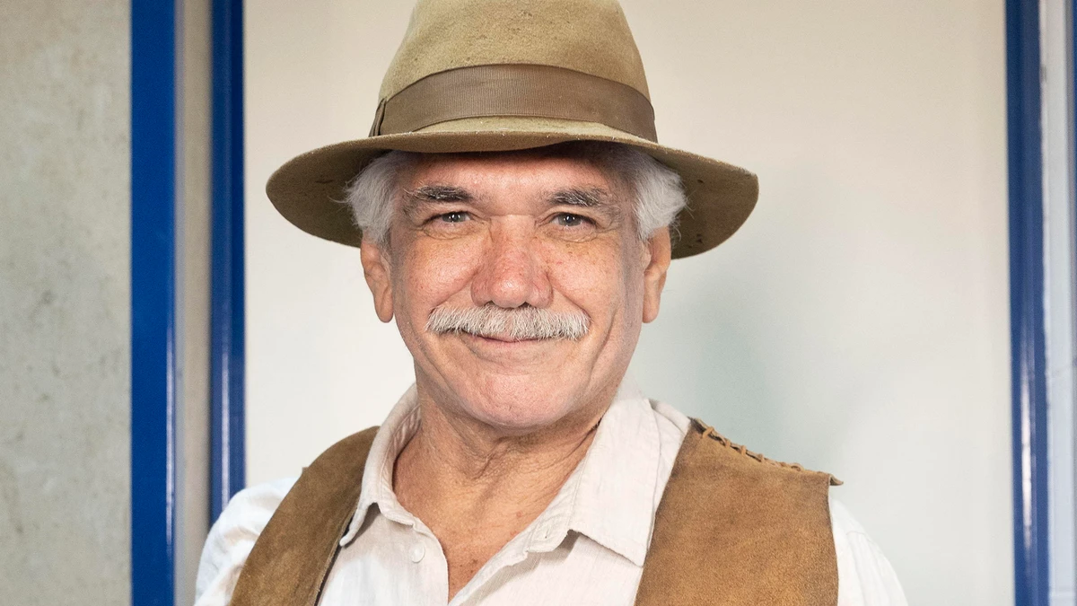 Jackson Antunes por Reprodução