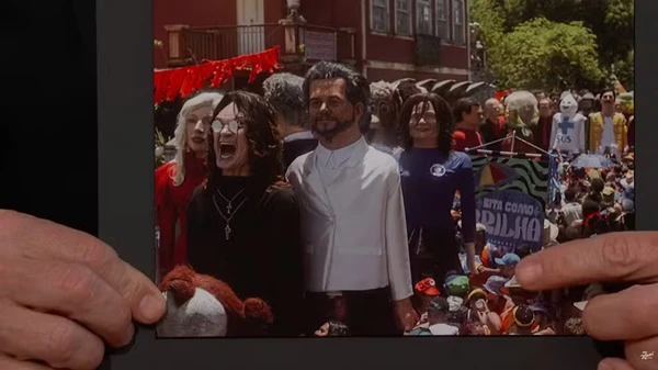 Jimmy Kimmel mostrou fotografia tirada durante a Apoteose dos Bonecos Gigantes, com Wagner Moura, em Olinda por Reprodução/YouTube