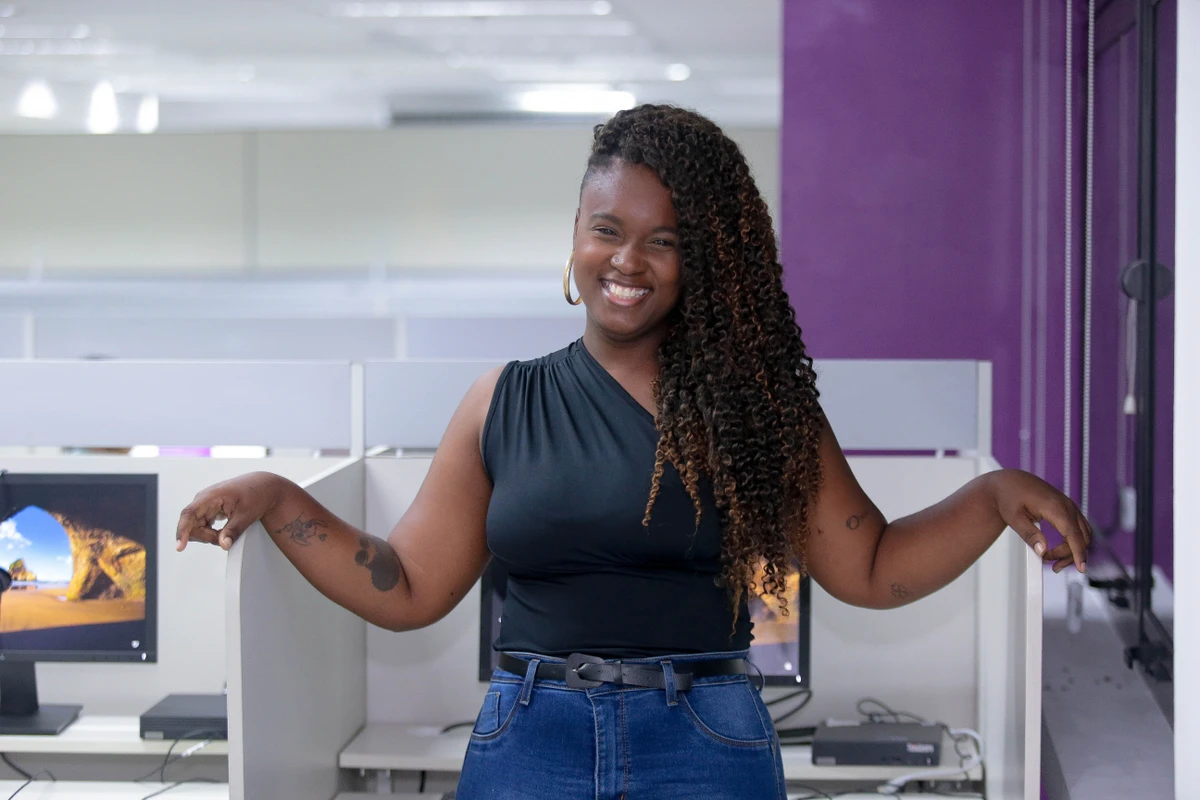 Luana Ribeiro, supervisora de atendimento na Konecta Salvador por Arisson Marinho