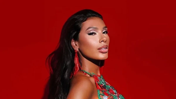 Pocah por Reprodução