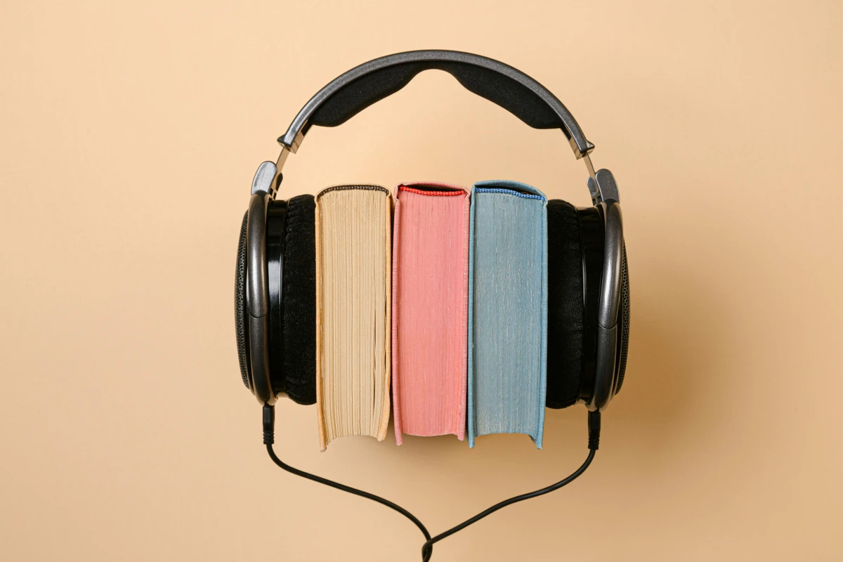 Quer começar a ouvir audiolivros? Veja 18 histórias perfeitas para dar o play