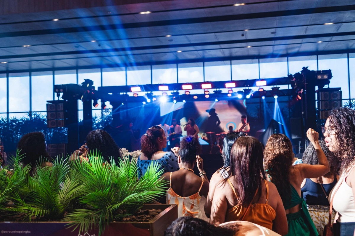 Semana da Mulher terá programação gratuita com defesa pessoal, show e cinema no Parque Shopping Bahia