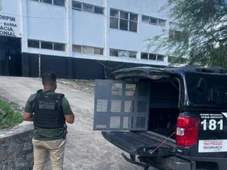 Imagem - Dupla suspeita de roubar R$ 10 mil e celulares de clínica médica é presa na Bahia