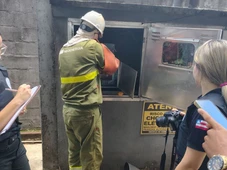 Imagem - Fábrica de energéticos em Salvador é flagrada com 'gato' que abasteceria mais de 3 mil casas