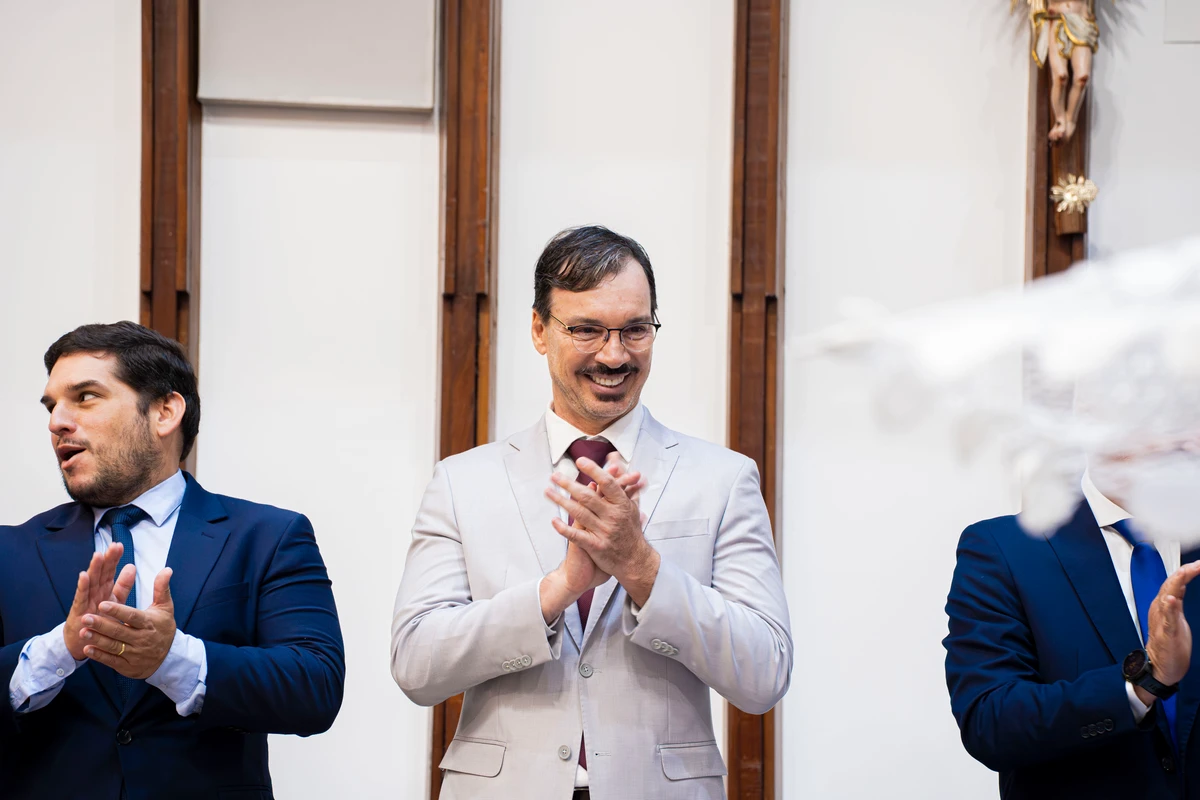 Emerson Ferretti recebe título de Cidadão Baiano por Junior Ribeiro/EC bahia - Associação