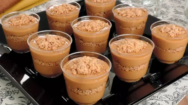 Mousse de doce de leite com paçoca por Reprodução/Stela Handa