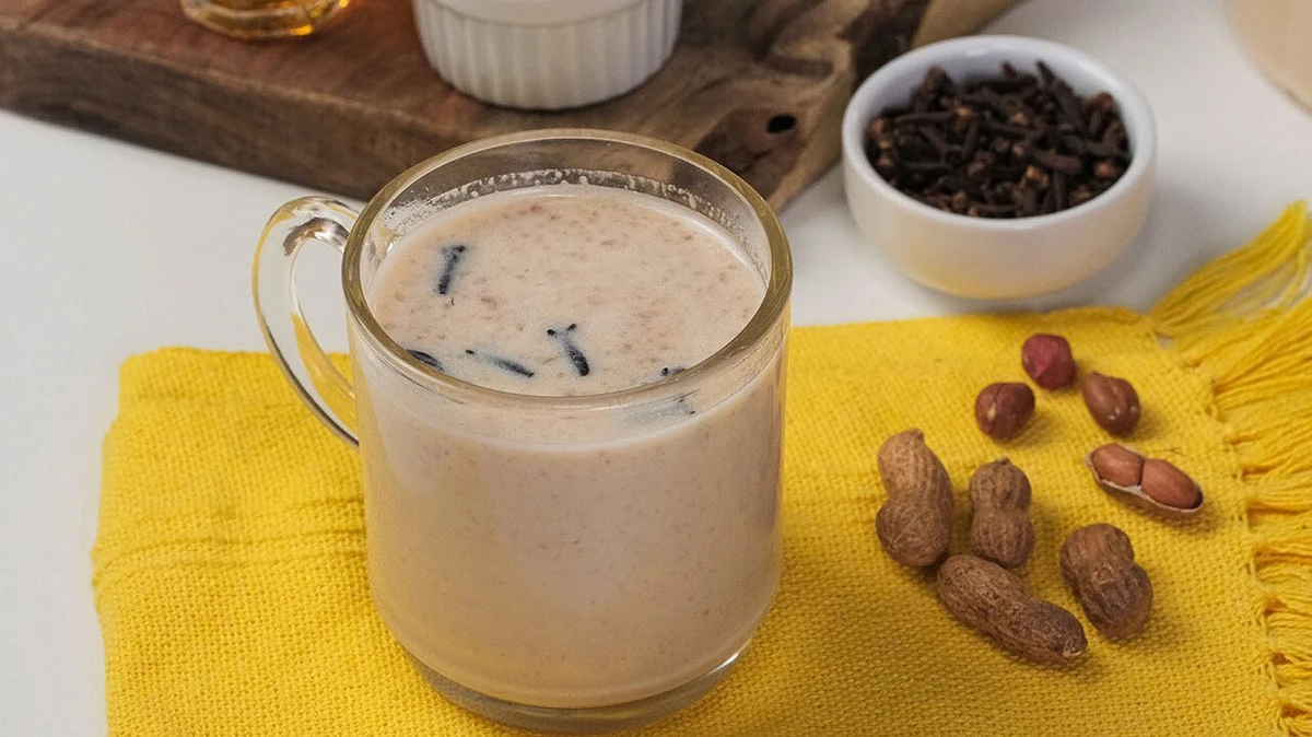 Chá de amendoim por Reprodução