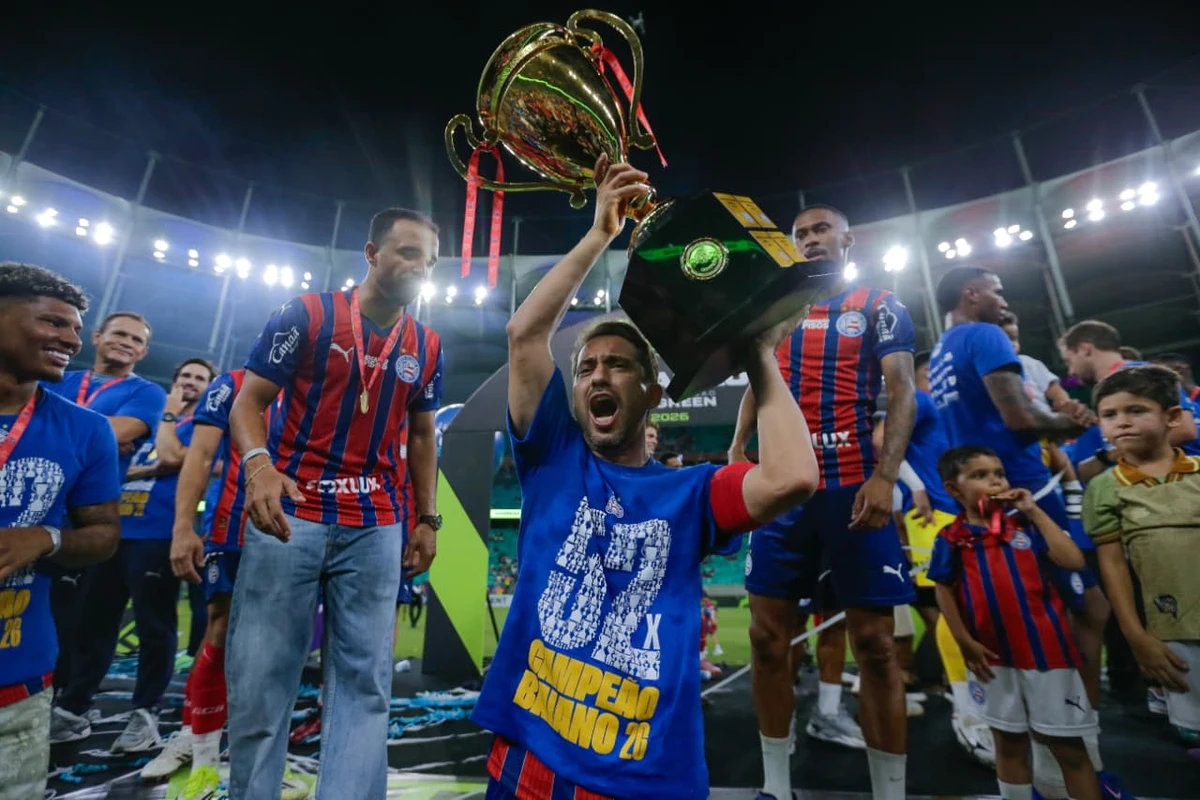 Jogadores do Bahia celebrando a conquista do Campeonato Baiano por Arisson Marinho/CORREIO