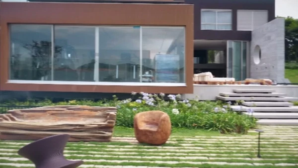 Mansão de Claudia Raia por Reprodução