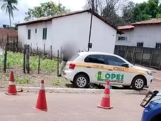Imagem - Idosa perde controle do carro e atropela criança durante prova prática de CNH