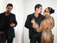Imagem - Nicolas Prattes celebra primeiro vilão em ‘Nobreza do Amor’ e surge com Sabrina Sato em festa da novela