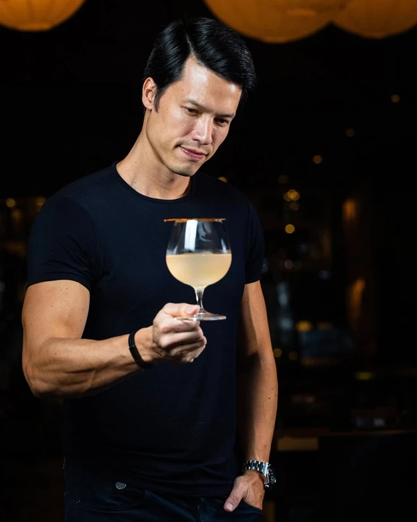 Leo Young por Reprodução/Instagram