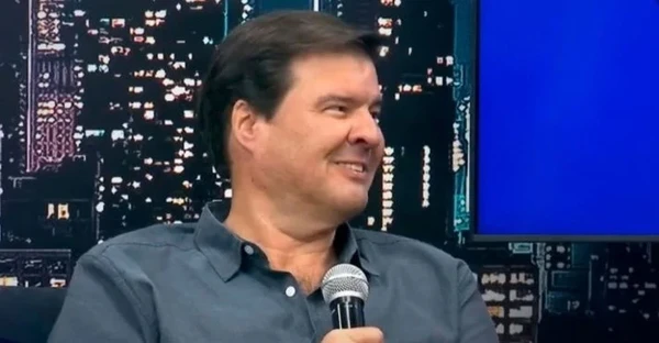 Morre de apresentador Manoel Branco por Reprodução/Redes Sociais 