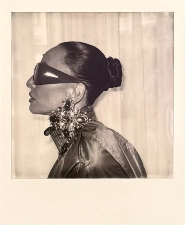 Nicolas Prattes celebra estreia como vilão em Nobreza do Amor ao lado de Sabrina Sato por Lusca