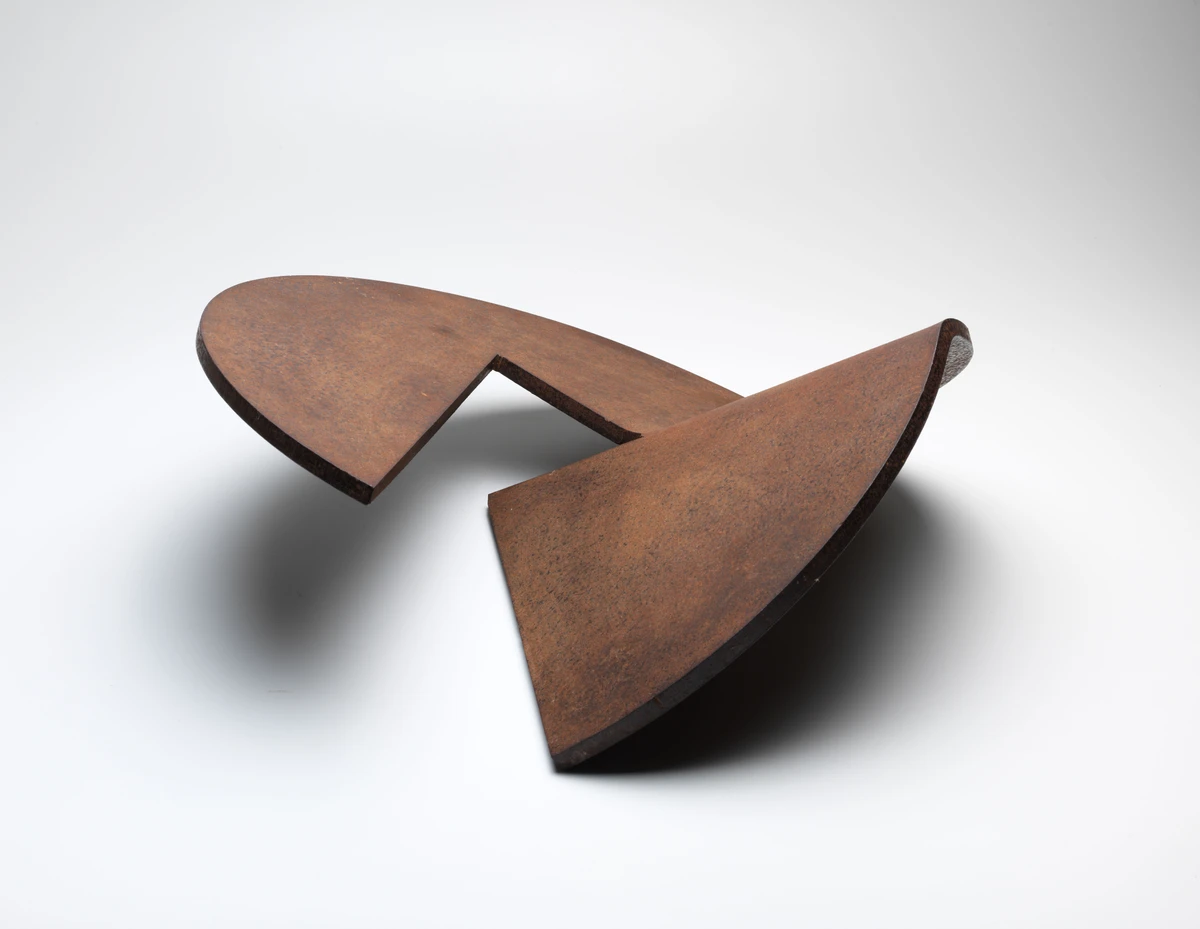 Obra de Amilcar de Castro por divulgação