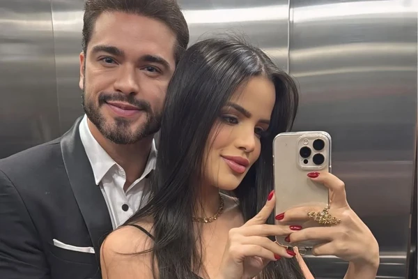 Sidney Sampaio e sua esposa, Luana Sales por Reprodução/Redes Sociais 