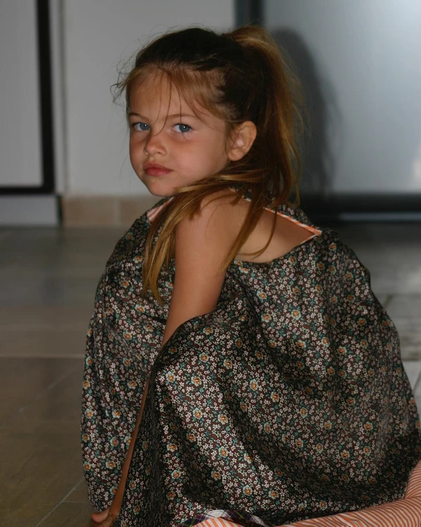 Thylane Blondeau quando era criança por Reprodução/Instagram