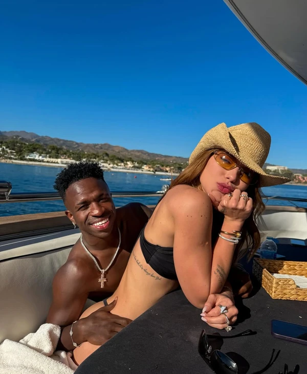 Virginia Fonseca e Vini Jr. por Reprodução