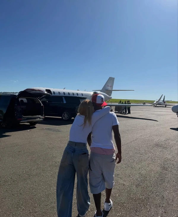 Virginia Fonseca e Vini Jr. por Reprodução