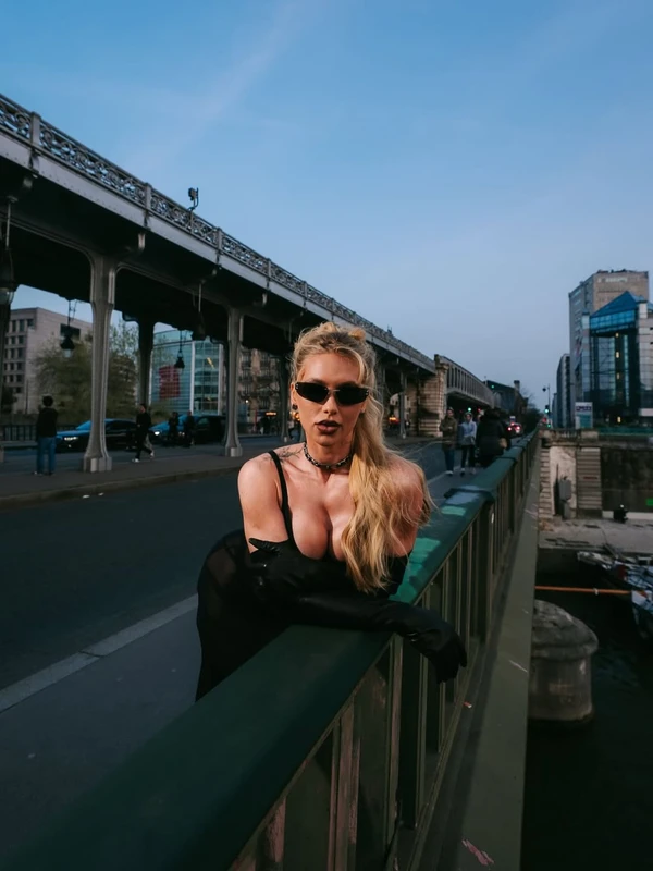 Virginia Fonseca em Paris por Reprodução/Instagram