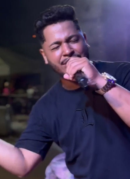 Cantor Sávio Martins por Reprodução