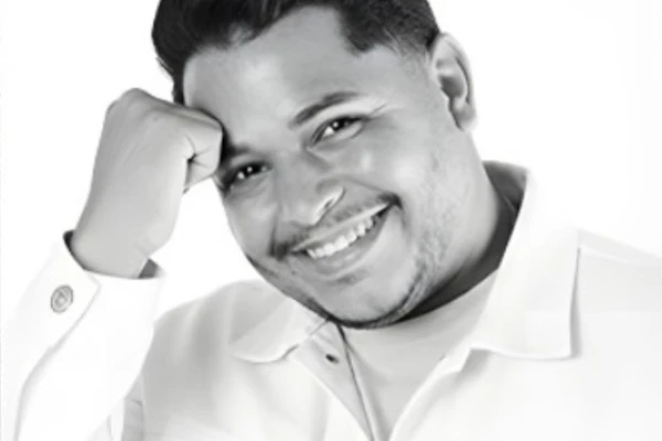 Cantor Sávio Martins