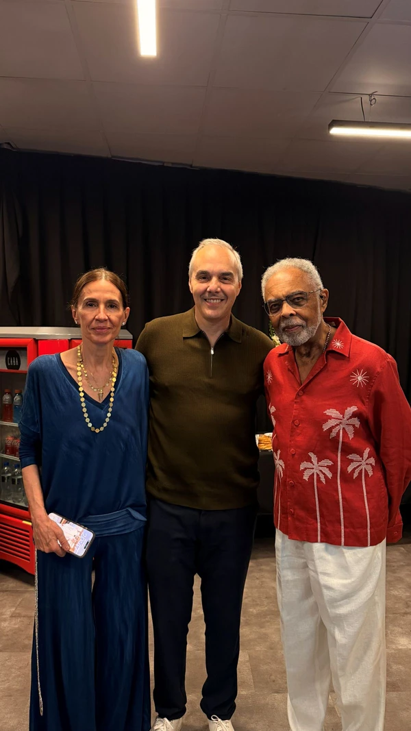 Flora, Paulo Roberto e Gilberto Gil