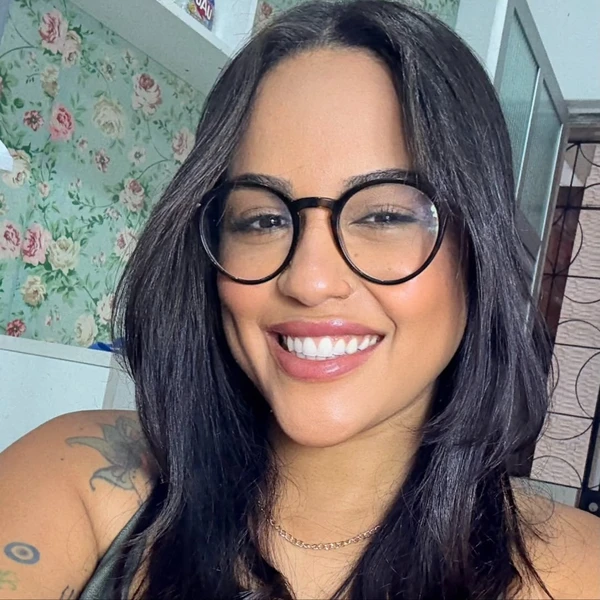 Influenciadora Naay Lins por Reprodução/Instagram