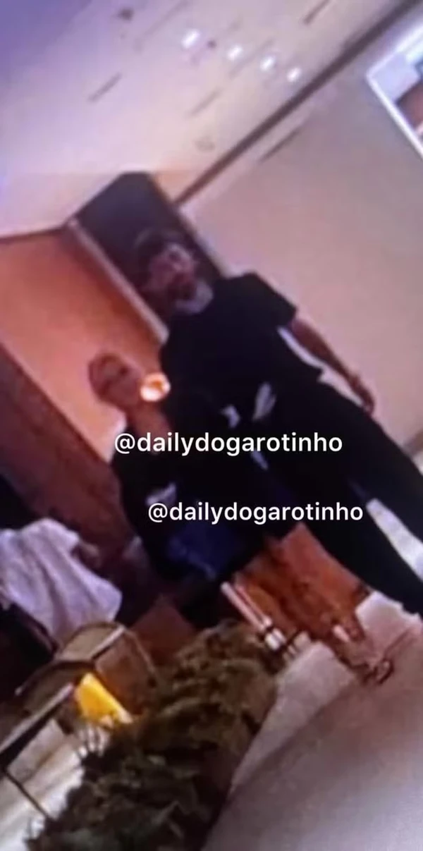 Karoline Lima e Léo Pereira foram flagrados em clima de romance e reforçaram rumores de reconciliação por Reprodução