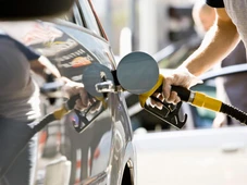 Imagem - Gasolina Premium 100 chega ao mercado para atender motores de  alta performance