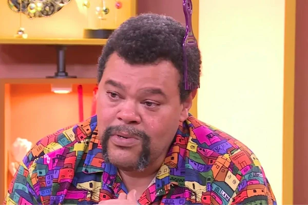 Babu Santana abriu o jogo sobre relação com ex-sister