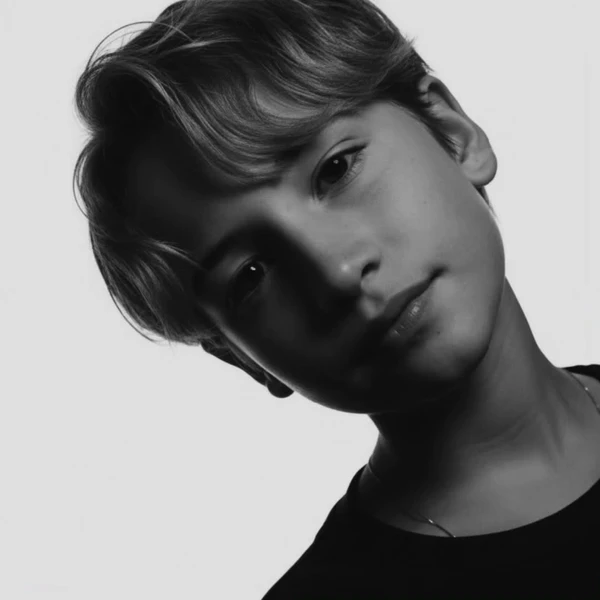 Enzo Santos, o Enzinho por Reprodução