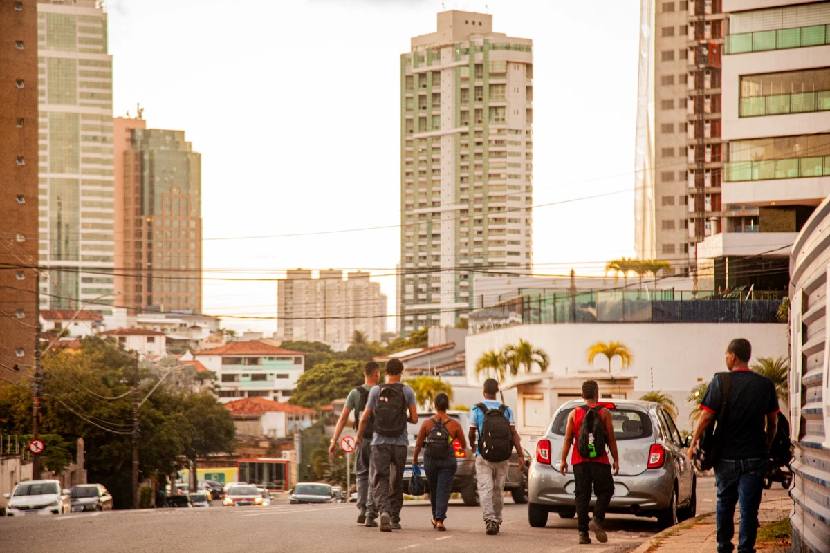 Expansão imobiliária muda a cara do Caminho das Árvores por Sora Maia/CORREIO