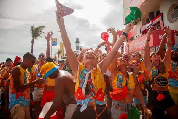 Carnaval de Salvador por Sora Maia/CORREIO