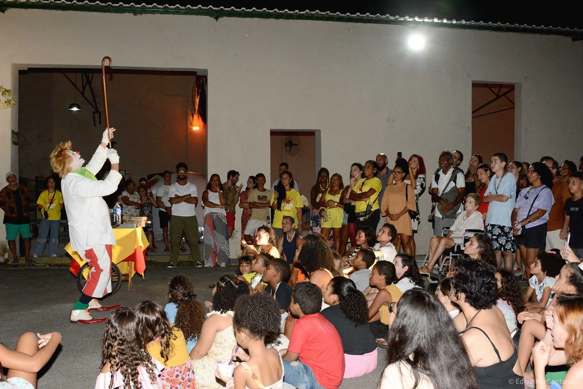 Festival Internacional de Artistas de Rua por Divulgação