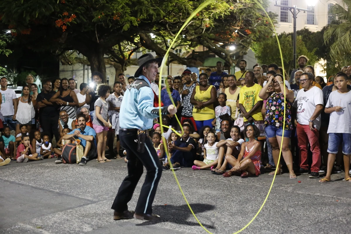 Festival Internacional de Artistas de Rua por Divulgação