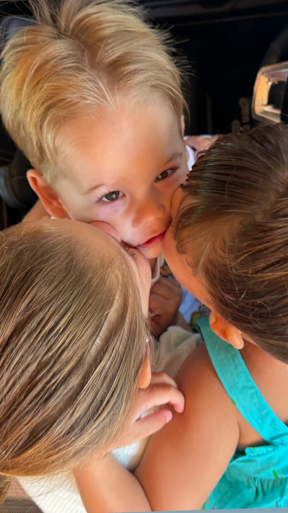 Filhos de Virginia e Zé Felipe por Reprodução/Instagram