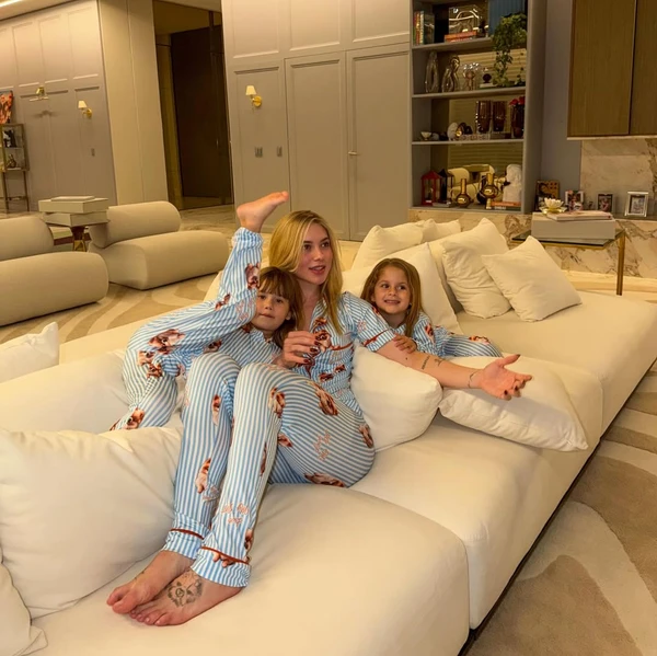 Virginia e os filhos por Reprodução/Instagram