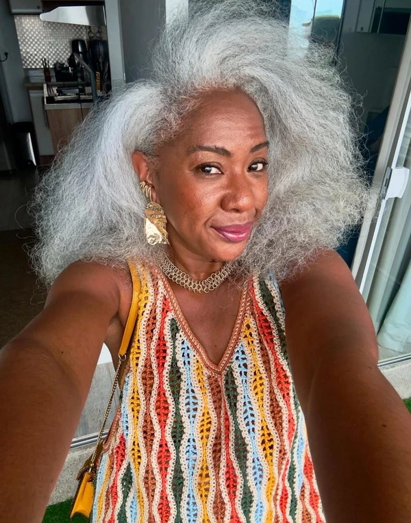 Wladia Góes foi convidada pela editora Planeta para escrever seu primeiro livro por Reprodução/Instagram