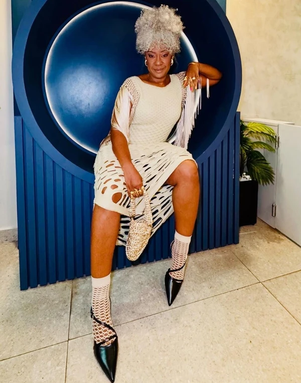 Wladia Góes foi convidada pela editora Planeta para escrever seu primeiro livro por Reprodução/Instagram