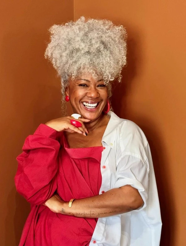 Wladia Góes foi convidada pela editora Planeta para escrever seu primeiro livro por Reprodução/Instagram