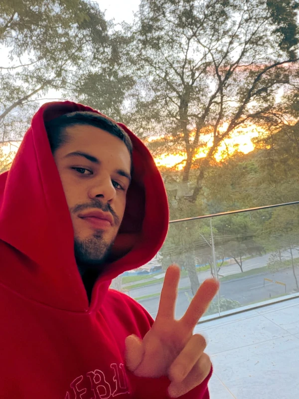 Zé Felipe por Reprodução/Instagram