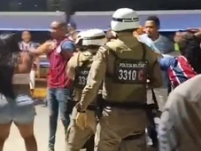 Imagem - Discussão em banheiro feminino e ação de maridos causaram briga generalizada na Fonte Nova após Ba-Vi