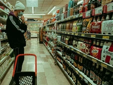 Imagem - Do dólar a R$ 5,27 ao preço do pão: como a tensão no Oriente Médio pode chegar ao seu carrinho de supermercado