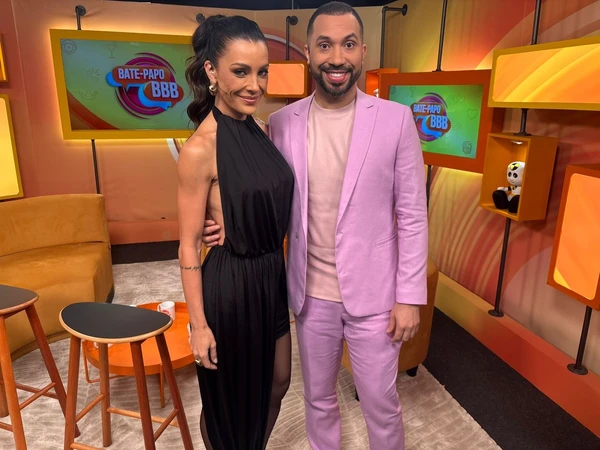 A apresentadora Ceci Ribeiro e Gil do Vigor por Reprodução/Redes Sociais 