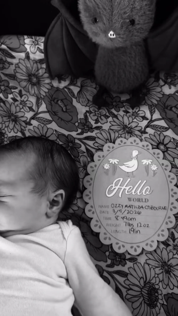 Jack Osbourne anuncia nascimento da filha e bebê ganha nome em homenagem ao avô Ozzy Osbourne por Reprodução/Redes Sociais 