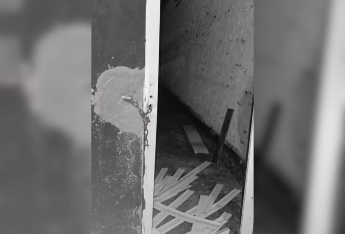 A casa do idoso foi arrombada e invadida pelos dois suspeitos