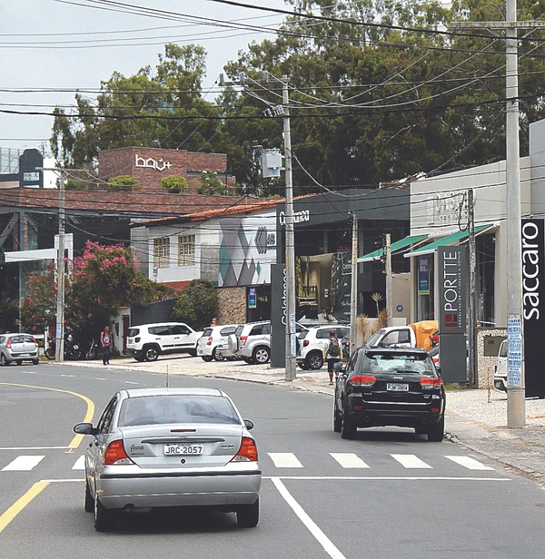 Alameda das Espatódeas por Arquivo/CORREIO