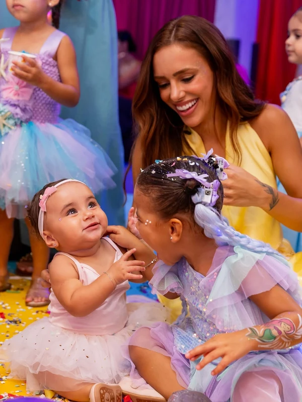 Bruna Biancardi, Mavie e Mel por Reprodução/Instagram @raphaelgianettafotografia